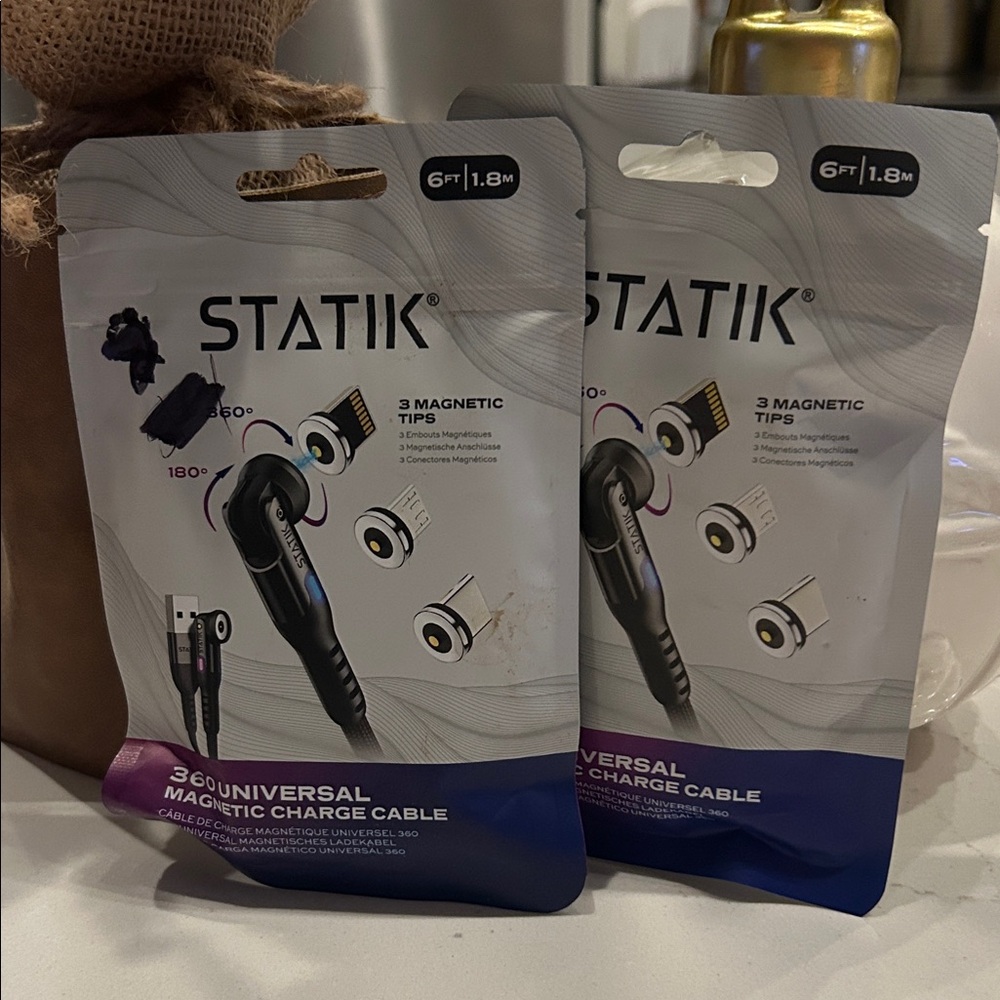 Magnetic Charging Cable - Black